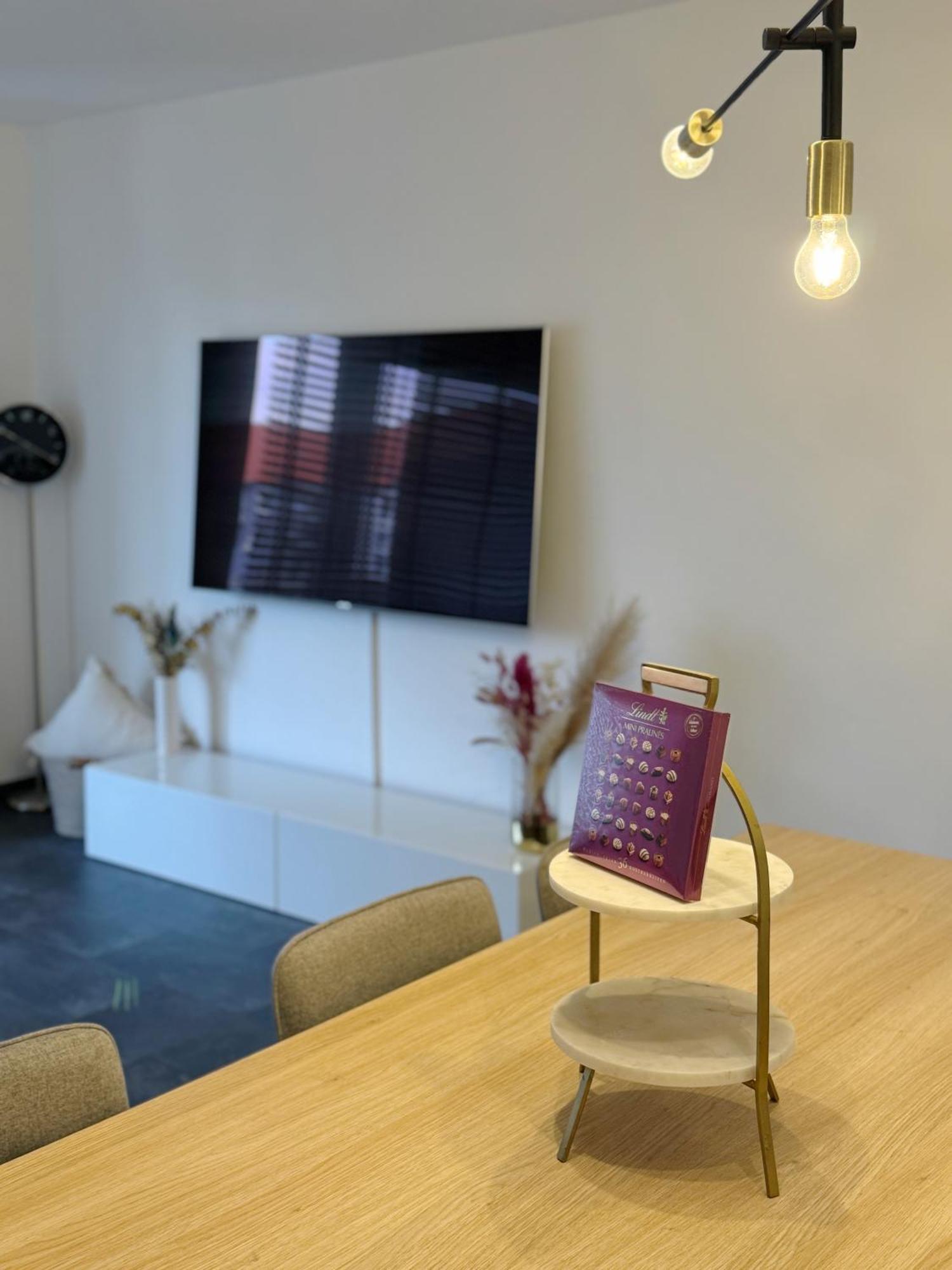 90M2 I Central I Netflix I Wifi I Free Parking I Lia Apartments Hanovra Exterior foto